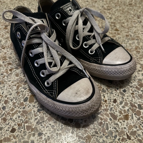 Converse Black Low-Top Sneakers - ALWAYS ACCEPTING OFFERS - - Picture 1 of 5